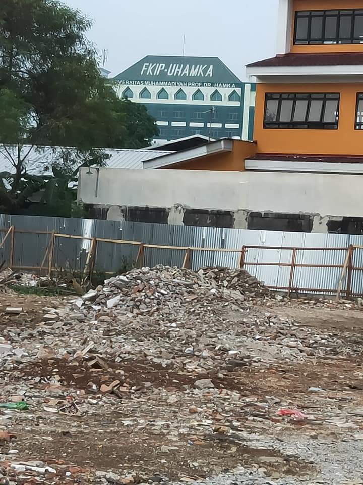 Rumah Dekat Kampus Uhamka Ciracas Jakarta Timur